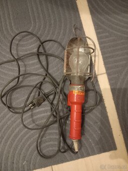 Prodam ruční svítící lampu - 2