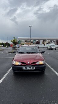 Renault Megane Classic 1.4i 1997 - 2