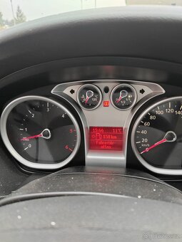 Ford Focus Mk2 Facelift 1.6 TDCi 85kw sedan - 2