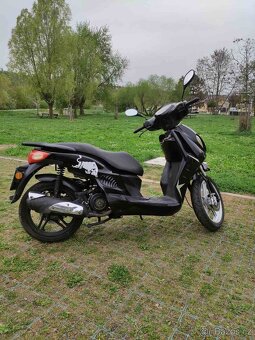 Skútr 125cc - 2