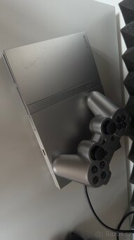 PlayStation 2 - Silver - 2