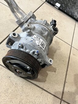Klimakompresor 1.0Tsi 5Q0816803F - 2