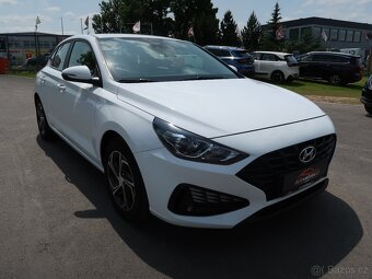 Hyundai i30 1.0T-GDi,88kW,1majČR,Comfort,Fastback - 2