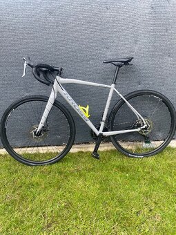 Gravel kolo Kross Esker velikost M. - 2