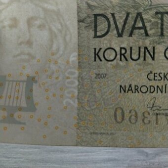 Posunutý vodoznak - 2000Kč, rok 2007, SÉRIE C - 2