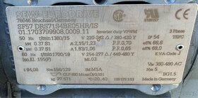 ELEKTROMOTOR S PREVODOVKOU 15 ot/min - 2