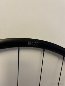 Zadní ráfek DT Swiss R470 - 2