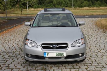 LEGACY 3.0R,H6,180kw,5st.Aut,Navi,TAŽNÉ,ServisSUBARU,Bez rzi - 2