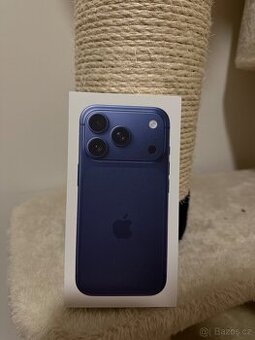 Apple iPhone 17 Pro 256GB modrý - 2