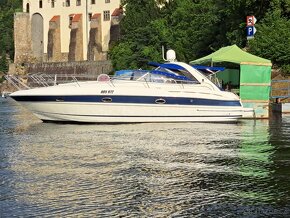 Motorová kajutová loď Bavaria 35 Sport - 2