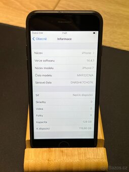 Apple iPhone 7 128GB Černý - 2