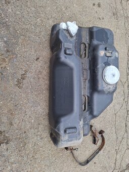 Palivová nádrž IVECO DAILY - 2