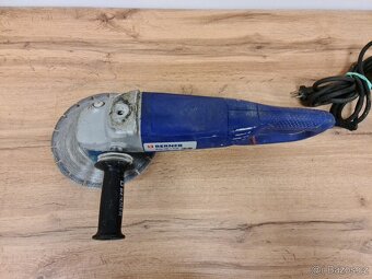 Úhlová bruska Berner BAG-230-1 CLB,  2400 W - 2