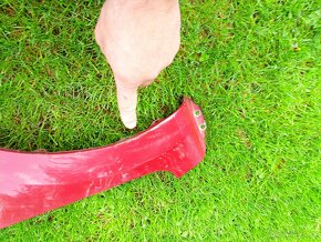 Hyundai i20      2012 - 2014  přední blatník - 2