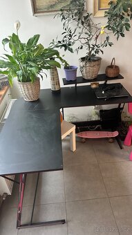 Počítačový stul - 2