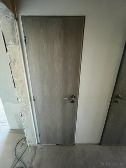 2x dveře včetně kování 60cm - 2