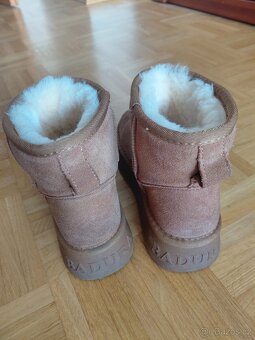 Dívčí válenky - 2