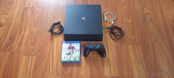 Prodám Playstation 4 PRO 1TB - 2