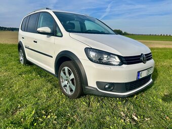 Vw cross touran 2.0 tdi 103kw - 2