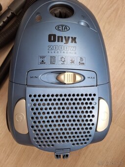 Eta Onyx - 2