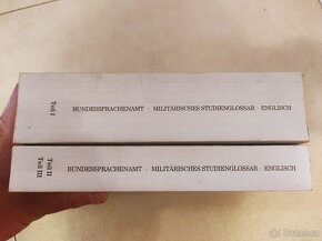 Militärisches studienglossar - english Teil I + II, III - 2
