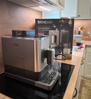 Kávovar Sencor - SES 9020NP - 2
