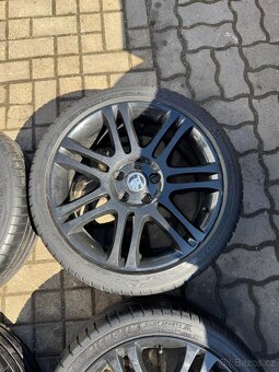 ORIGINÁL Alu Škoda THEMISTO R18, 5x112 - LETNÍ PNEU - 2