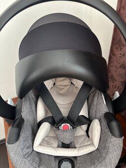 Autosedačka Stokke by BeSafe izi Go + základna izi modular - 2