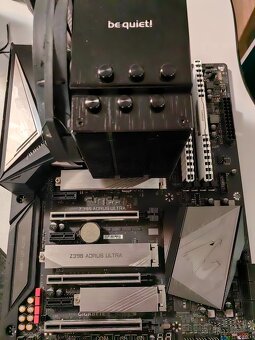 i7 8700, Gigabyte Aorus Ultra Z390, 16 GB DDR4, BeQuiet Dark - 2