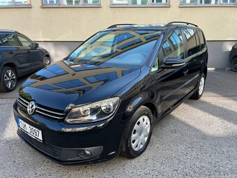 Volkswagen touran 1.6tdi, ČR ,SERV,NEHAVAROVÁNO. - 2
