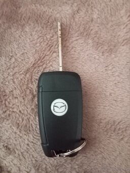 Auto klíč Mazda - 2