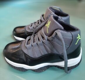 Tenisky Nike Jordan boty - 2