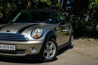 Mini Cooper 1.6i 88kw Automat - 2