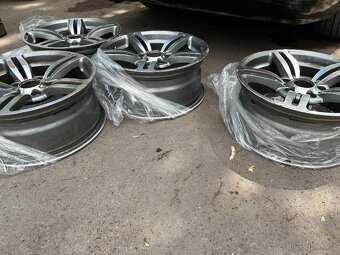 Alu kola BMW R17 5x120 (style 167) - 2