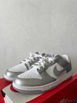 Nike Dunk Low Mettalic Silver -44,5 - 2