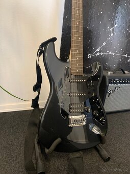 Fender Squier Affinity Series Stratocaster HSS Pack - 2