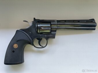 Revolver COLT Python 6" .357 Mag. - 2