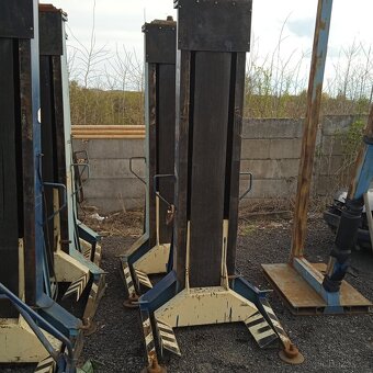 sloupové hevery nákladní 8000.kg na sloup - 2
