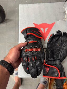 Dainese composite rukavice black/red/carbon - 2