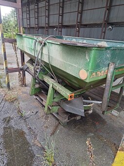 Rozmetadlo hnojiv Amazone ZAM - 2