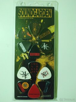 Sbírková trsátka rock Soundgarden, Rush - 2