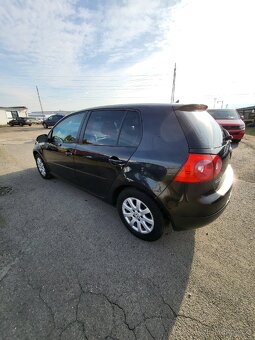 Golf 5 2.0tdi 103kW 6q manuál - 2