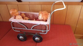 Starožitný kočárek - 2