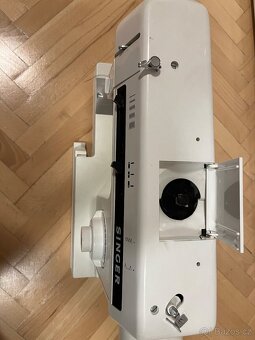 Šicí stroj Singer 2504C - 2