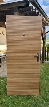 Vchodové dveře levé 90 - 2