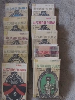 Dumas- Paměti lékařovy 12 dílů - 2