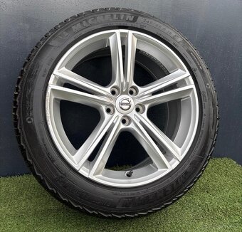 Originální zimní sada Volvo V90 / S90 245/45R18 - 2