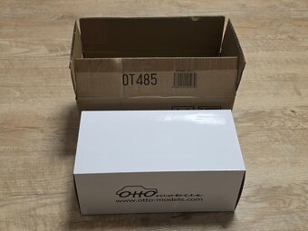 Peugeot 607 3.0 V6 Phase 2 2008 1:18 OttoMobile - 2