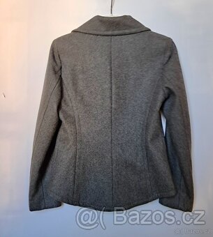 Krátký šedý dámský kabát Benetton - 2