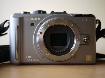 Fotoaparát Panasonic GF- 1+příslušenství... - 2